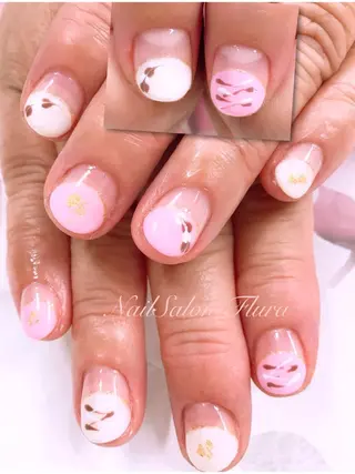 ネイル NailSalon Fluraのネイルデザイン