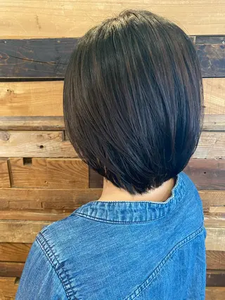 ミディアム 白井 雅美のヘアスタイル