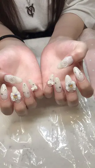 ネイル ✨アン ミユ✨のネイルデザイン