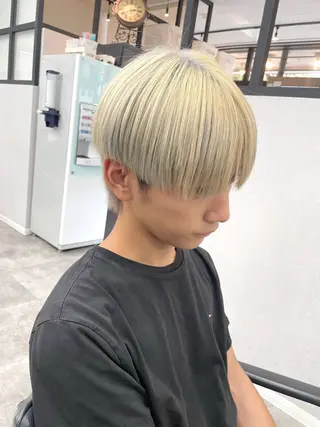 カラー メンズ ケアブリーチ🥣 縮毛矯正Ryokoのヘアスタイル