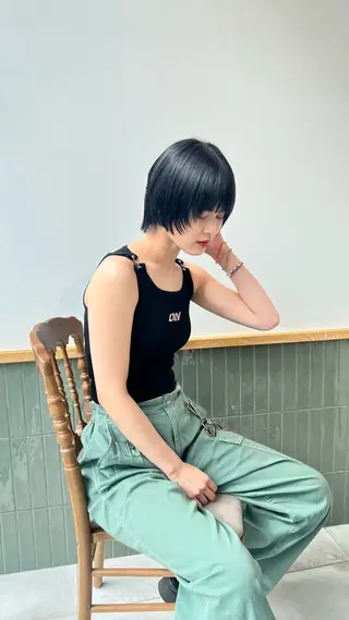 ショート カラー 赤みゼロ/透明感 カラー🌿KANTAのヘアスタイル