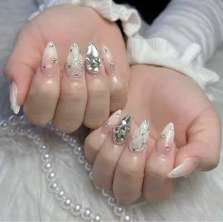 ネイル moon nailsのネイルデザイン