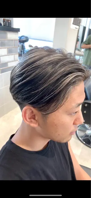 ショート カラー メンズ専門ブリー チカラー⚡️リュウジのヘアスタイル