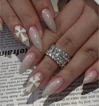 ネイル Yuna NAILSのネイルデザイン