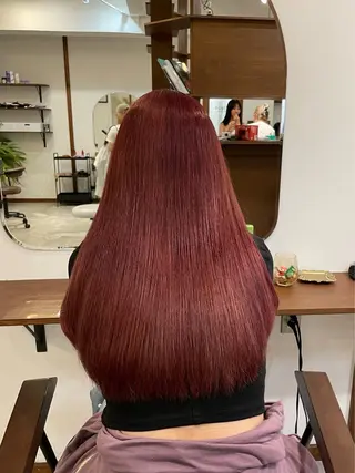 カラー ROUIS ホノカのヘアスタイル