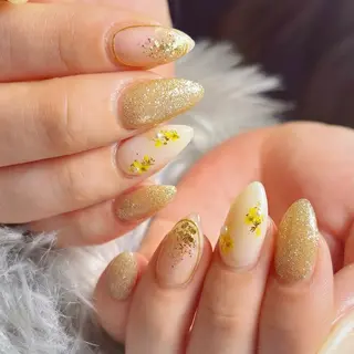 ネイル TSUCHIYA KOZUEのネイルデザイン