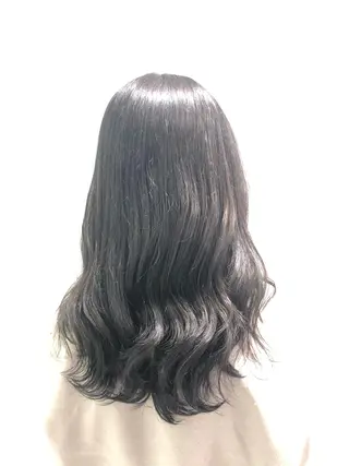 セミロング カラー パーマ ヘアアレンジ マツエク・マツパ 韓国風ベージュ🤎 赤みなし🌿横浜🤎のヘアスタイル