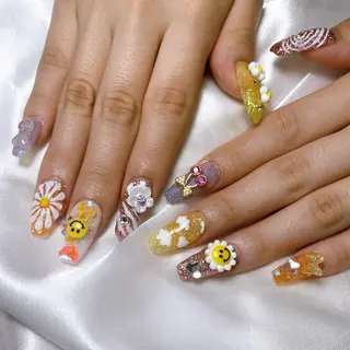 ネイル ネイリスト🦋 MANAMI♍️のネイルデザイン
