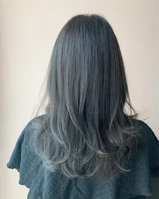 ロング カラー hubhair レイヤー/透明感のヘアスタイル