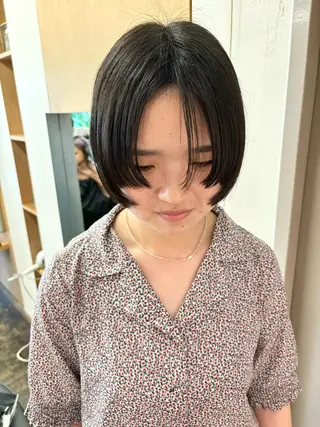 ショート 美空🐇 レイヤー / 透明感カラー🩰のヘアスタイル