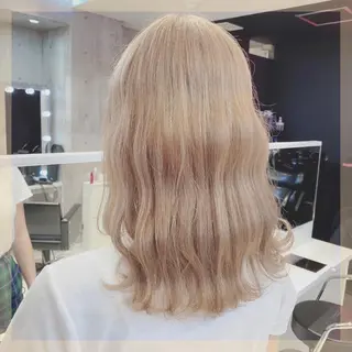 ロング カラー ヘアアレンジ メンズ キッズ マツエク・マツパ ブリーチの髪様 MASATOのヘアスタイル