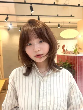 ミディアム 🧡ボブ/うる艶カラ ー🩵 さくら🌸のヘアスタイル