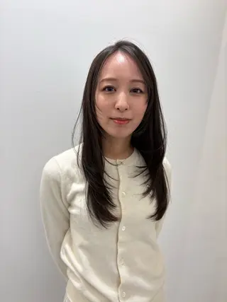 セミロング 杉井 響のヘアスタイル