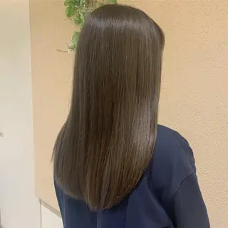 ロング カラー 𝒢𝒾𝓇𝓁𝓎 ⑅　𝓎𝓊𝓀𝒶のヘアスタイル
