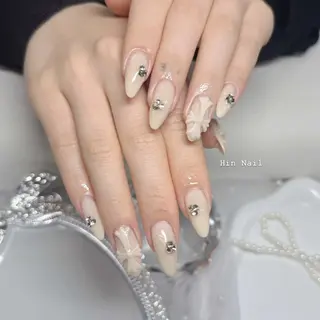 ネイル HIN NAILのネイルデザイン