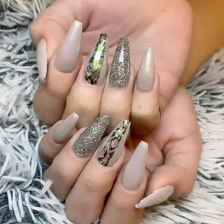 ネイル EMU NAILのネイルデザイン