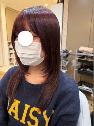 セミロング イマムラ ナナのヘアスタイル
