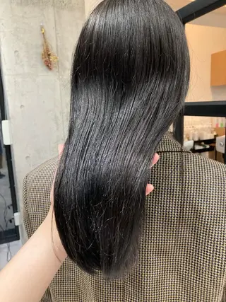セミロング ✨色持ちの良い艶 カラー✨蟹江真世のヘアスタイル