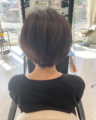 ショート SALOWIN◽ Ichika のヘアスタイル