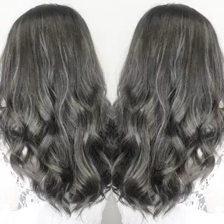 ロング レイヤー/艶髪カラー 森本くるみのヘアスタイル