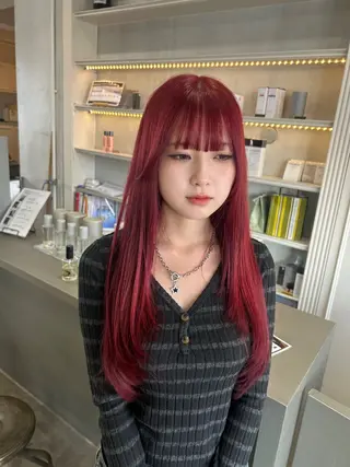 ロング カラー 髪質改善×ハイトーン レイヤー天神美容室のヘアスタイル