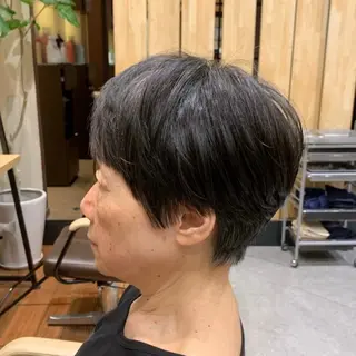ショート 【パリ研修済】貝沼 しおん（矢場町）のヘアスタイル