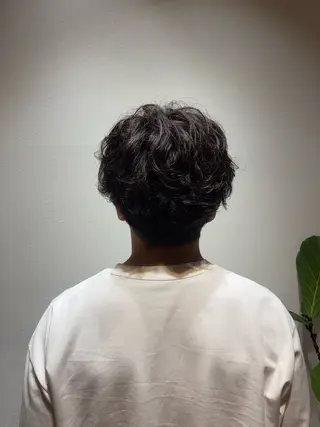 パーマ 東山 野々花のヘアスタイル