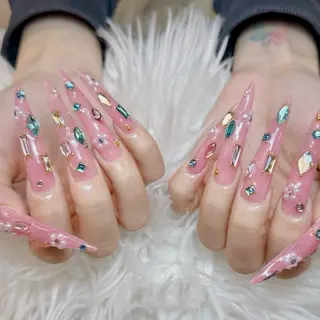 ネイル ANH ゴテゴテネイルのネイルデザイン