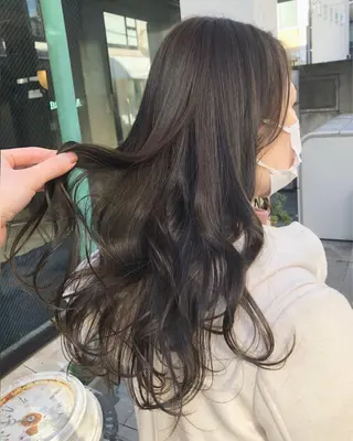セミロング カラー ヘアアレンジ TOKI /透明感/原宿のヘアスタイル