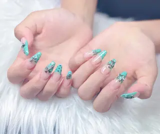 ネイル AURORA nail salonのネイルデザイン