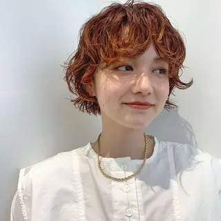 ショート カラー パーマ 🫧透明感カラー🫧 SHINSEIのヘアスタイル