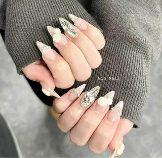 ネイル Hin Nail 日本橋店のネイルデザイン