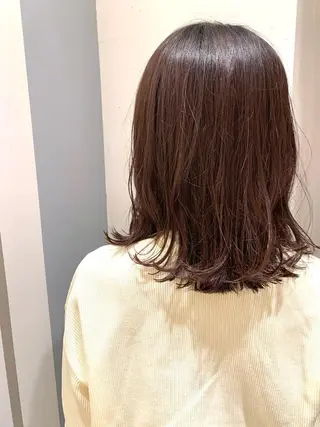 ミディアム カラー ヘアアレンジ 草野ゆずき⌇縮毛矯正 ⌇Wカラー⌇レイヤーのヘアスタイル