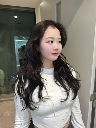 ロング カラー ハイトーン/ カラー/めい🎀のヘアスタイル