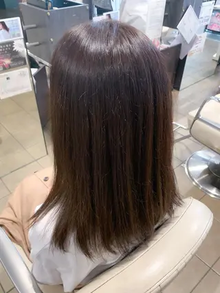 セミロング カラー 地毛風ストレート/ 髪質改善/榎本流行のヘアスタイル