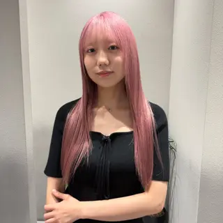 セミロング カラー ✨ブリーチ支持No1 複雑履歴修正/舘岡のヘアスタイル
