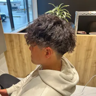 ショート パーマ メンズ ルクール喜多町店 小室のヘアスタイル
