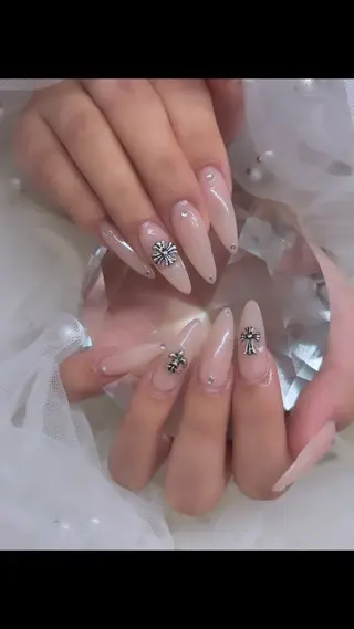 ネイル i  beauty Torontoのネイルデザイン