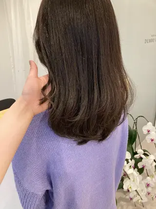 ミディアム ✨色持ちの良い艶 カラー✨蟹江真世のヘアスタイル