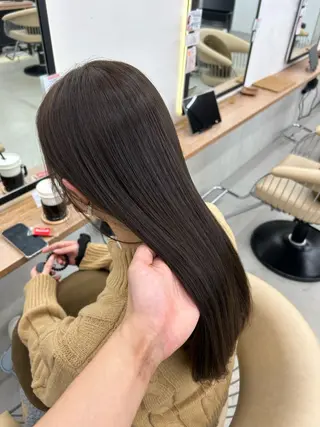 ロング たけくに まお /透明感カラーのヘアスタイル