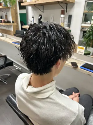 パーマ メンズ flag hair レイナのヘアスタイル