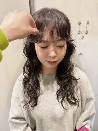 ロング パーマ ニュアンスパーマ 萩本直紀のヘアスタイル