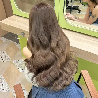 ロング カラー ブリーチなしベージュ /ヘアセット/ミユのヘアスタイル