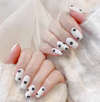 ネイル Queen‘s なんのネイルデザイン