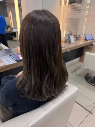 セミロング ブリーチなしベー ジュ/tuburaのヘアスタイル