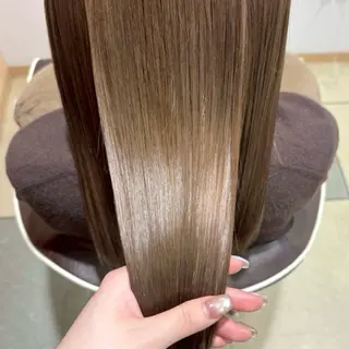 カラー レイヤー🌟 ブリーチ/紅芭✨のヘアスタイル