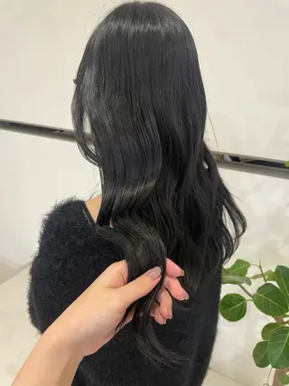 カラー amoretto kiraのヘアスタイル