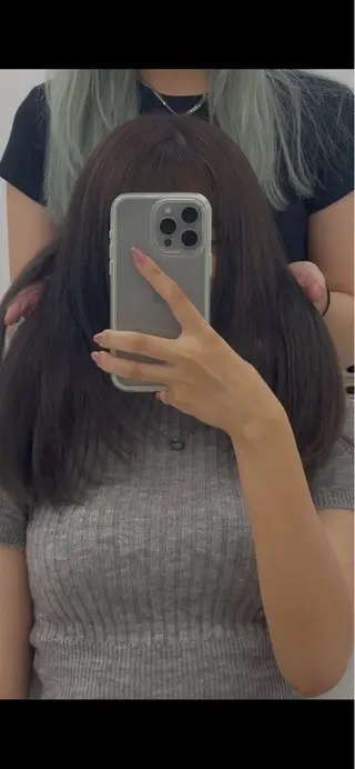 ロング 鈴木 さりあのヘアスタイル