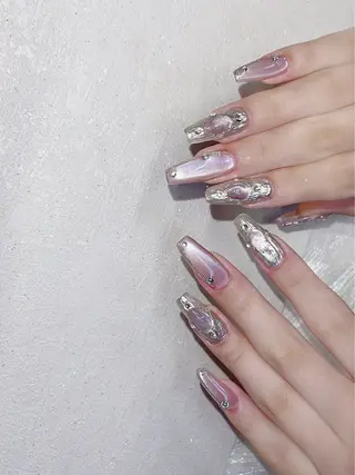 ネイル Minami Nailのネイルデザイン