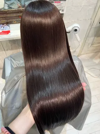 ロング 艶髪カラー️🫧 髪質改善特化👒莉子のヘアスタイル